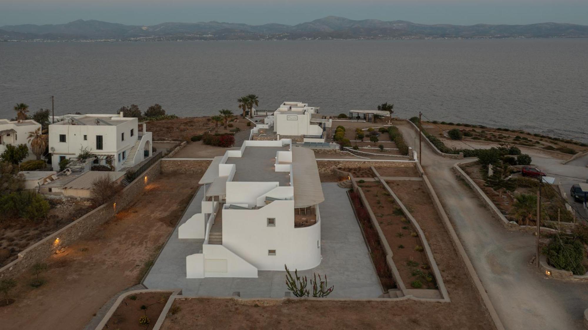 Paros Melodia Apartments Logaras Exterior foto