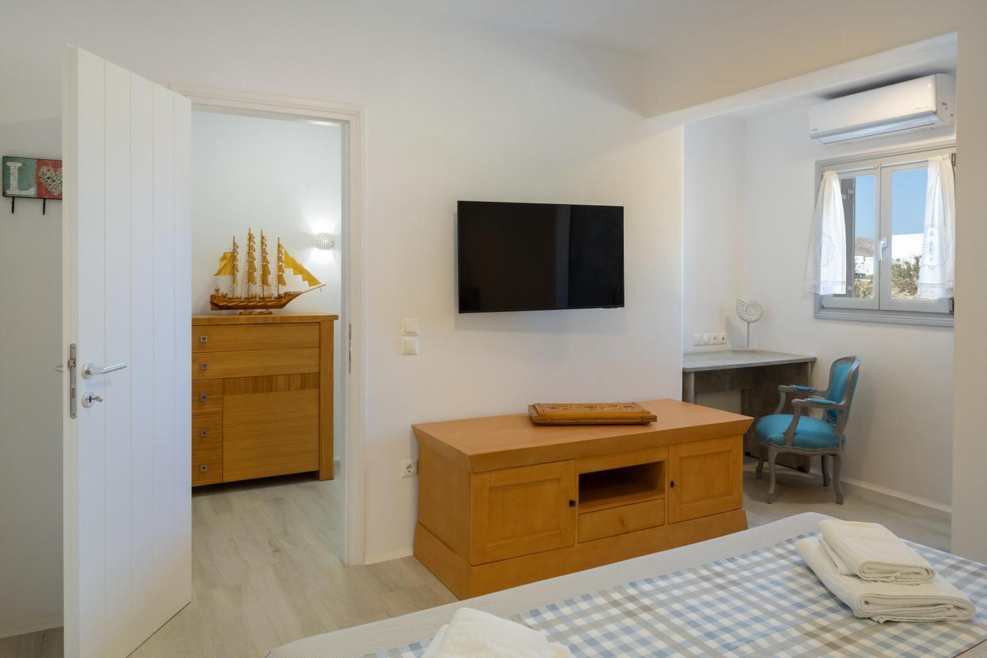 Paros Melodia Apartments Logaras Exterior foto
